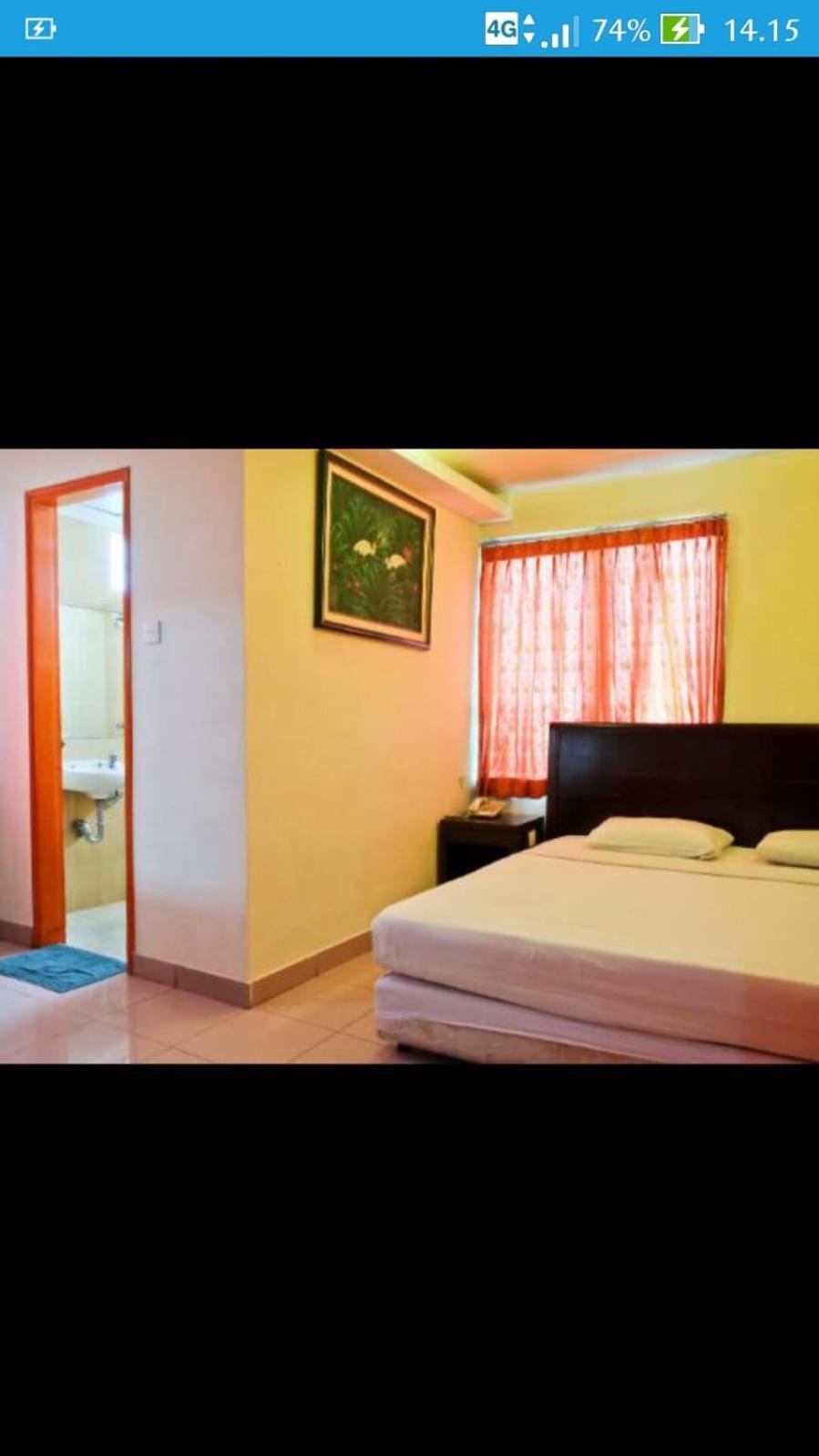 Plaza Hotel Harco Mangga Dua Jacarta Exterior foto